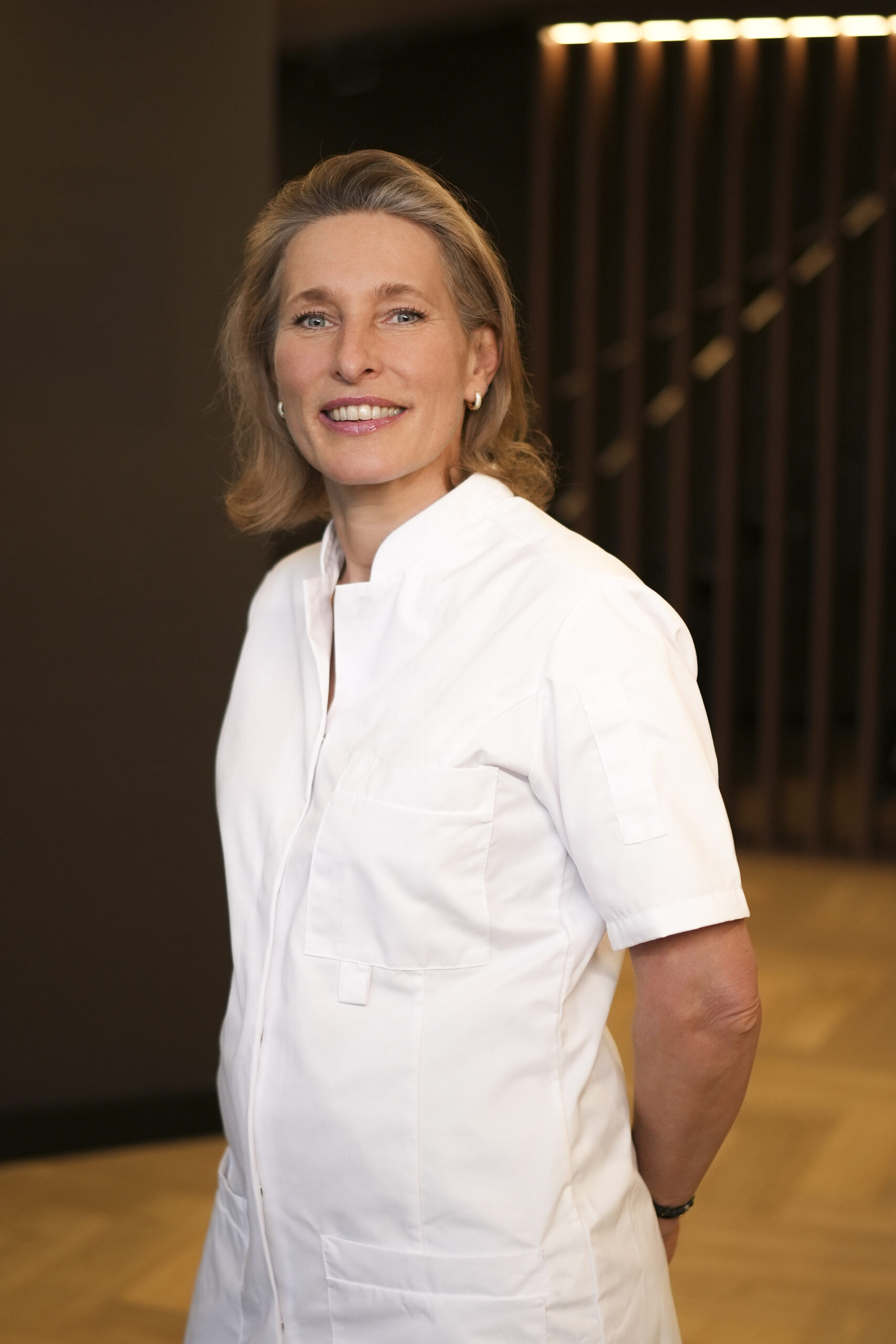 Drs. Anneke van Engeland