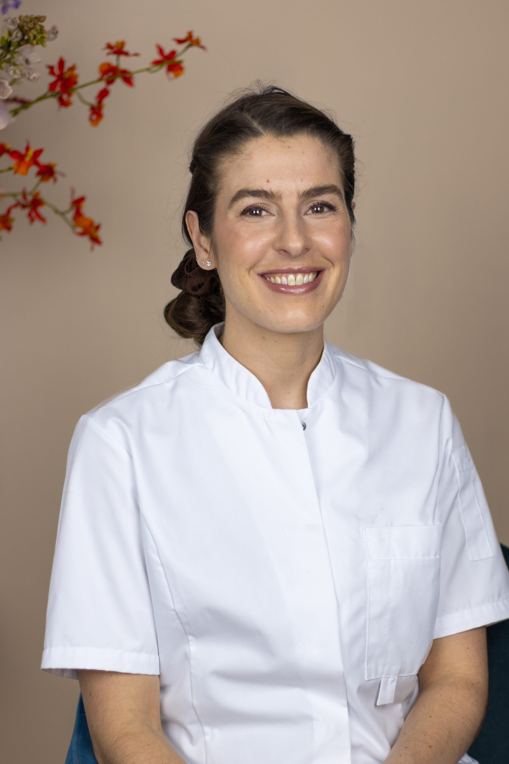 Drs. Debby Bom